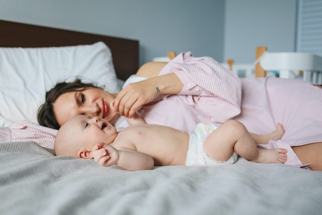A New Mom’s Survival Guide: The First Few Weeks Creating Health Blog